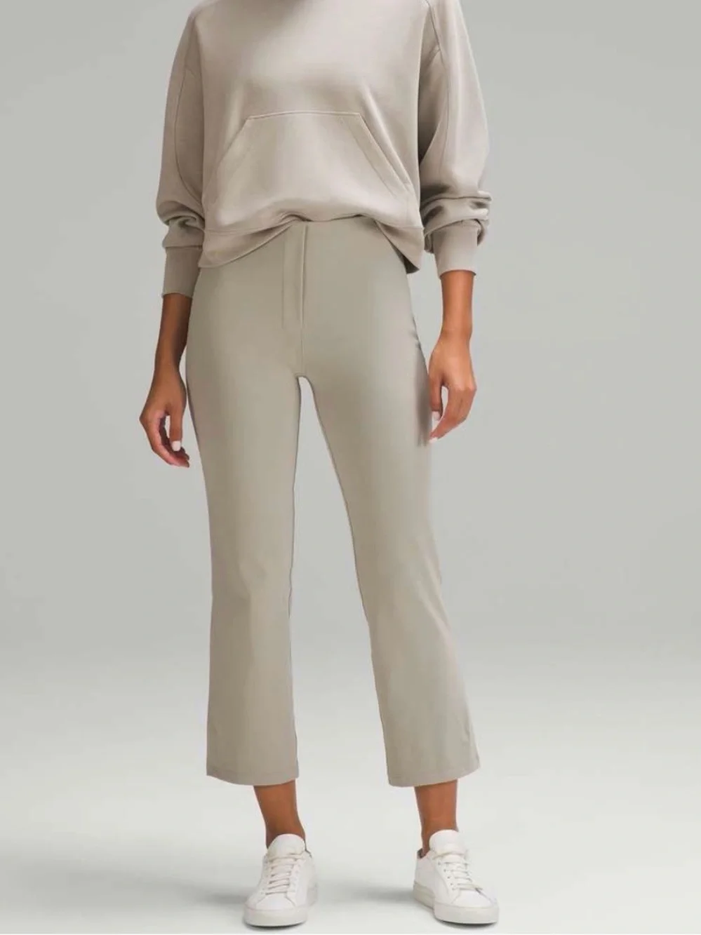 Smooth Fit Pull-On High-Rise Crop Pants in Slate Blue